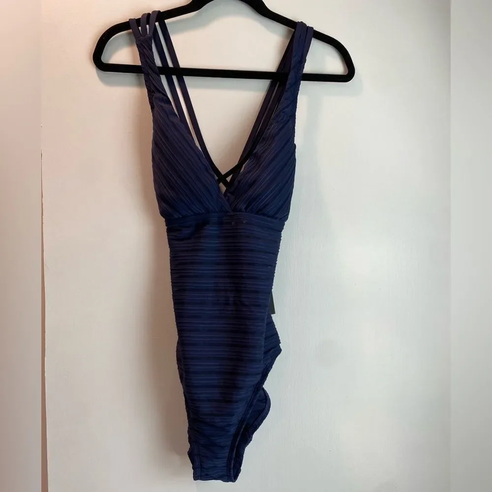 La Blanca Fluid Lines Multi-Strap Cross-Back One Piece w/Mesh Detail -Indigo NWT